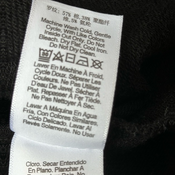 DKNY Sweatshirt - Picture 5 of 5